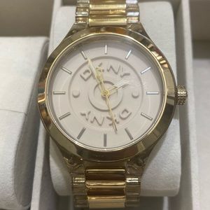 DKNY gold color watch ny8168